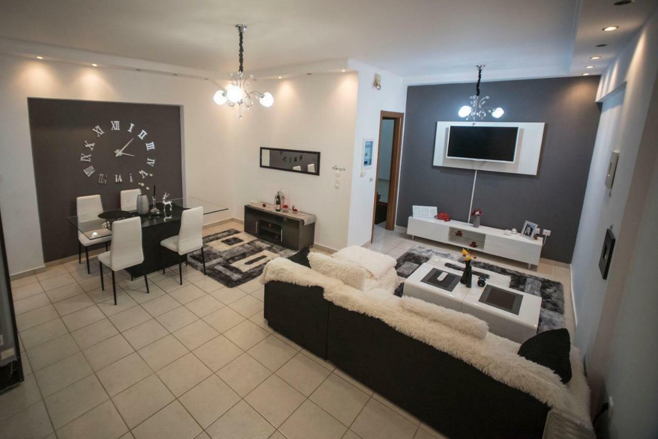 Cristal Apartment Corinth Exteriér fotografie